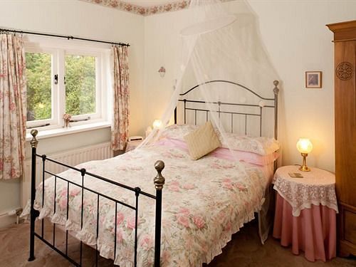 Yew Tree House - B&B 번햄언씨 외부 사진