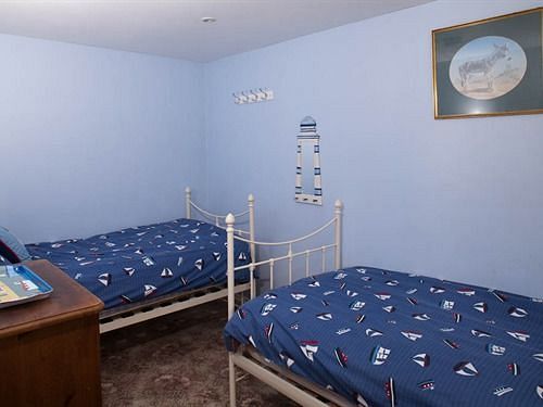Yew Tree House - B&B 번햄언씨 외부 사진